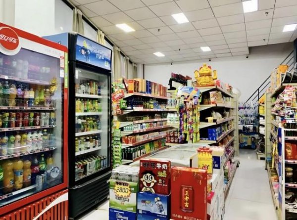 中金策略 从烟柜到冰柜，便利店的库存正压垮个体老板